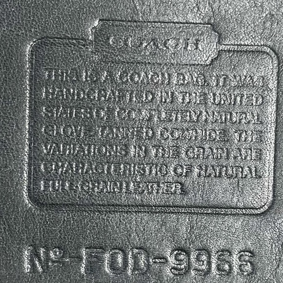 ❤️SOLD❤️Vintage Coach Navy Legacy Zip 9966 - Picture 11 of 11